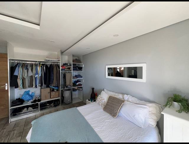 5 BEDROOM HOUSE FOR SALE IN QUELLERINA